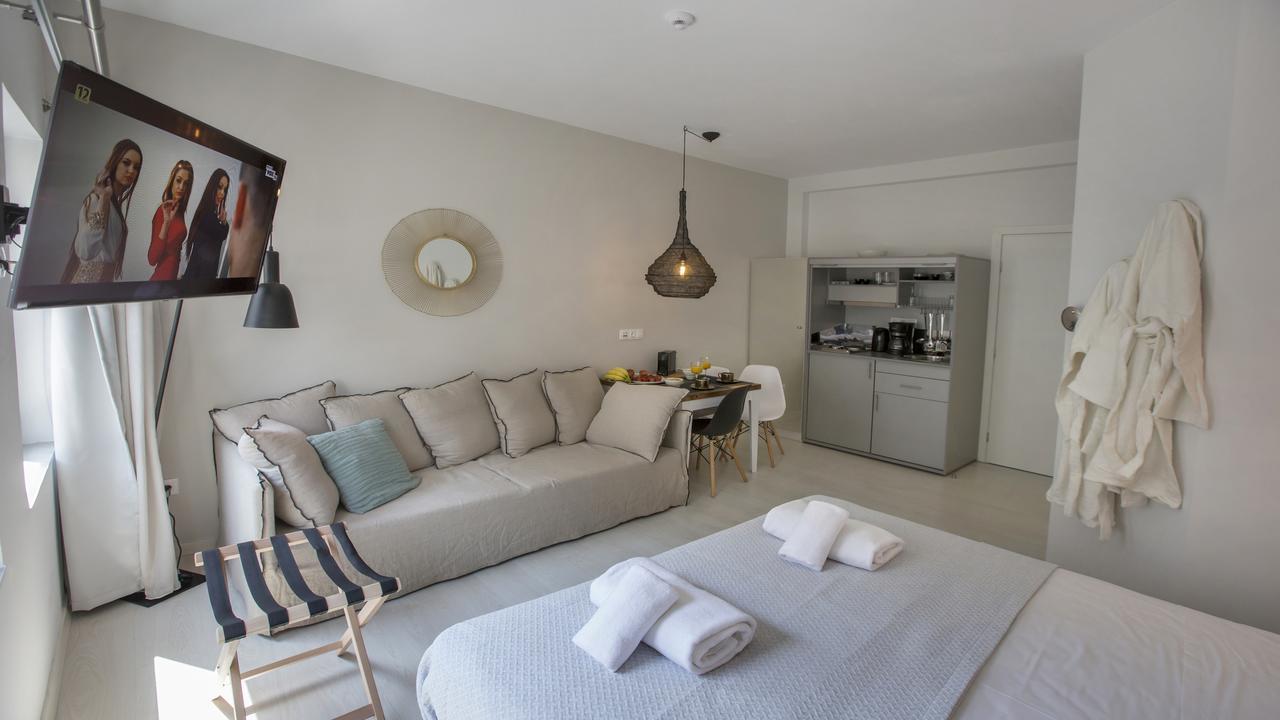 Ermou Stylish Suites By Ghh أثينا المظهر الخارجي الصورة